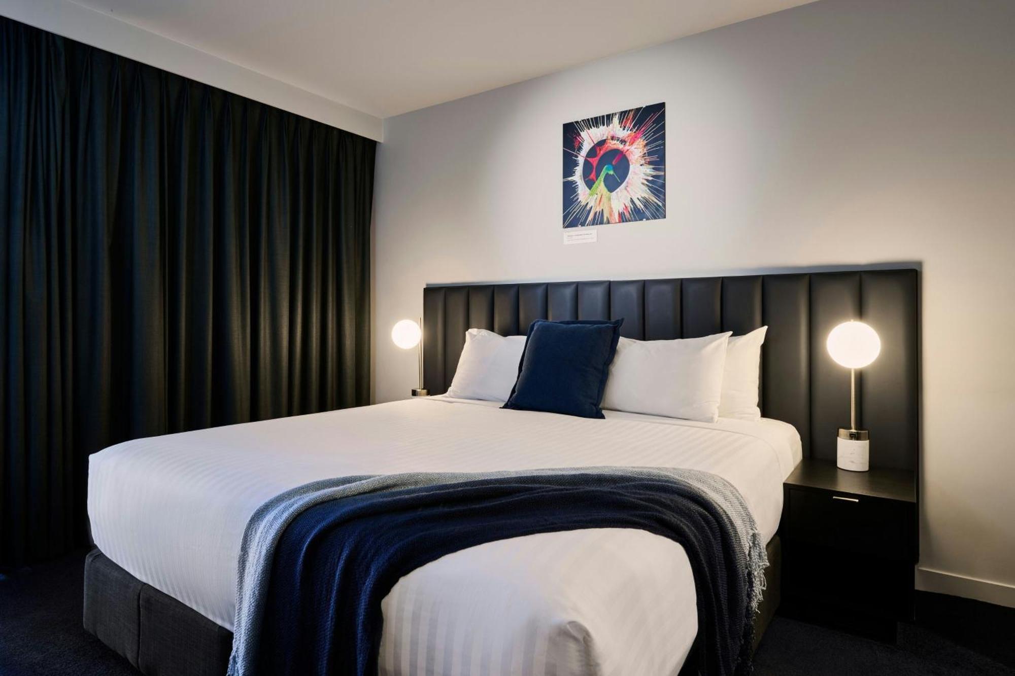 Midnight Hotel, Autograph Collection Canberra Exterior foto